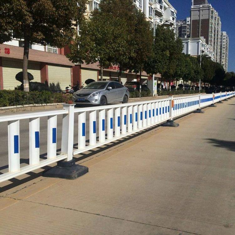 沧县PVC道路护栏